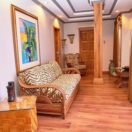 Tradewinds Hotel Сан-Фернандо Экстерьер фото