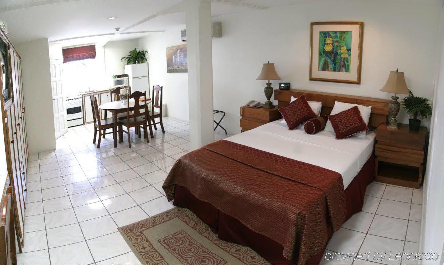 Tradewinds Hotel Сан-Фернандо Номер фото